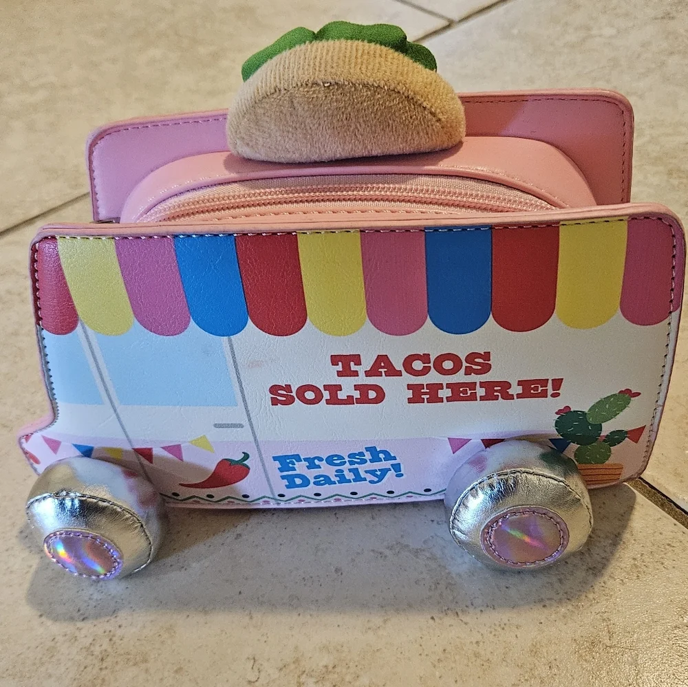 Bewatlz Colorful Taco Truck Crossbody Bag - Picture 2 of 2